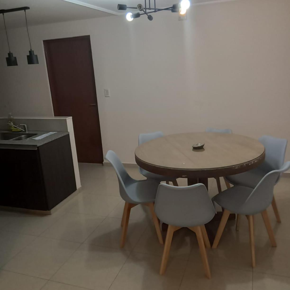 Departamento Maipu Zona Norte Apartment *